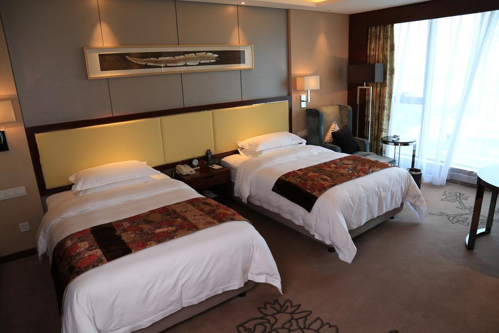 Guangzhou Changfeng Gloria Plaza Hotel Номер фото